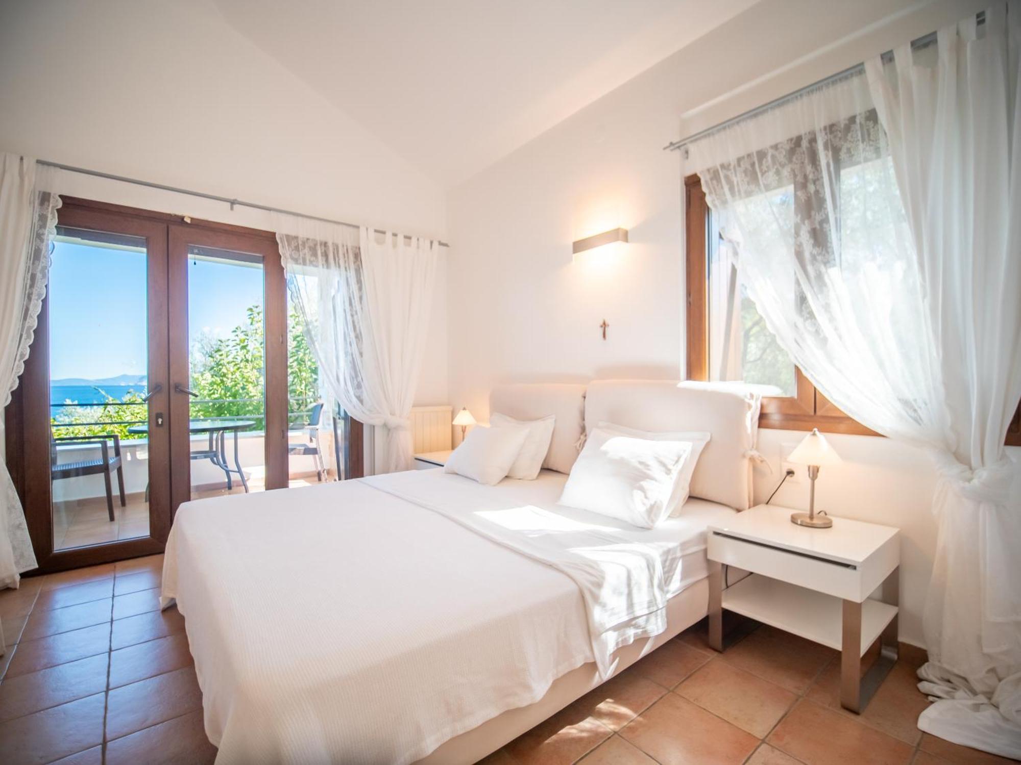 Appartamento St George'S House Potistika Esterno foto